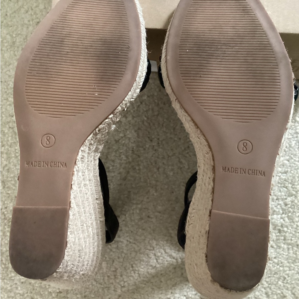 Steve Madden Black Wedge Sandals with Ankle Strap (FINALPRICEDROP) - Picture 4 of 4